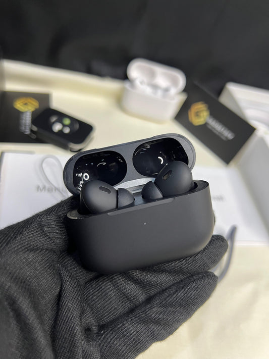 Premium Black Wireless Earbuds – Smart Touch, Powerful Bass & Stylish Charging Case